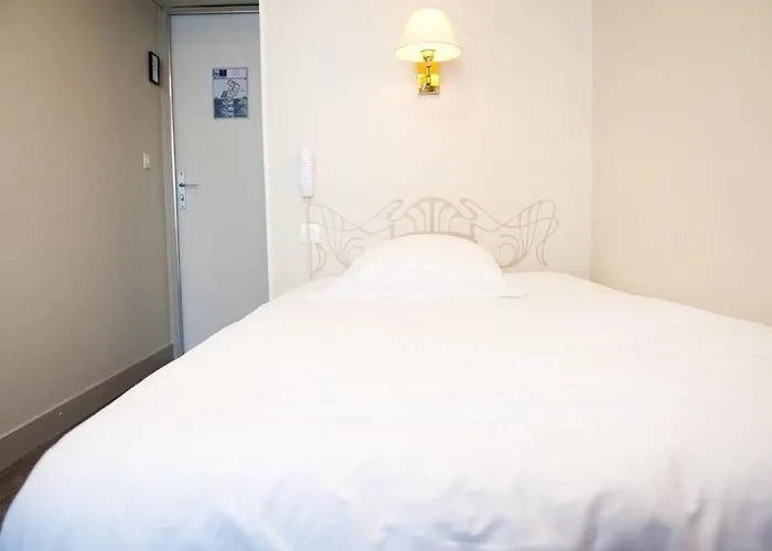 فندق كورنر مونتبارناس