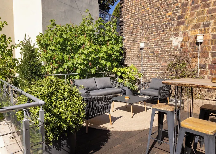 코너 몽파르나스 호텔 3*