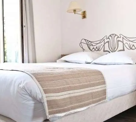 Korner Montparnasse 3* Paris